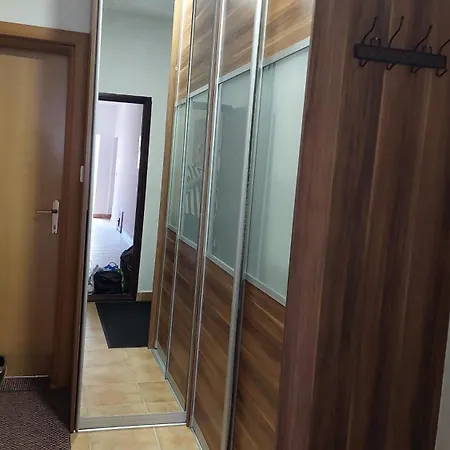 アパート Vlasicki San ヴラシチ